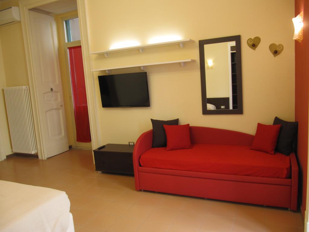 Duomo 89 Bed and Breakfast Νάπολη Δωμάτιο φωτογραφία