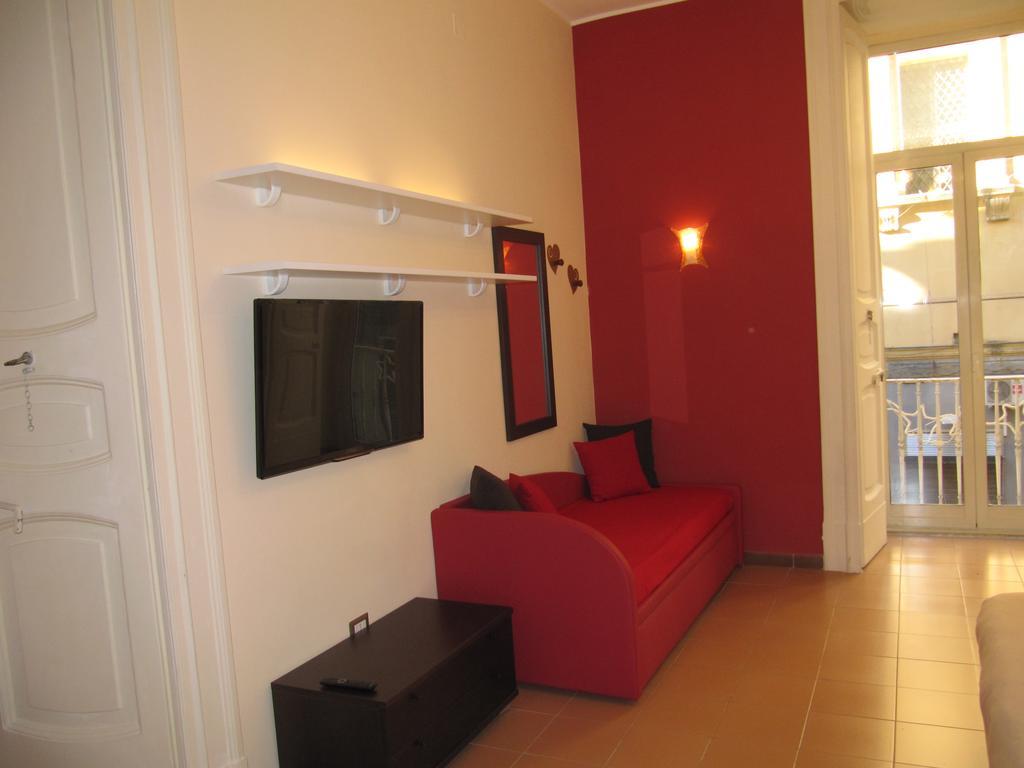 Duomo 89 Bed and Breakfast Νάπολη Δωμάτιο φωτογραφία