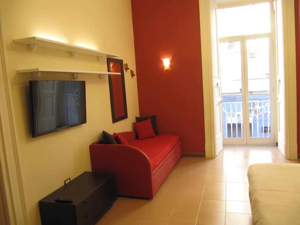 Duomo 89 Bed and Breakfast Νάπολη Δωμάτιο φωτογραφία