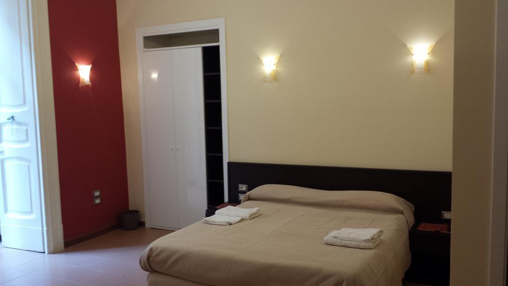 Duomo 89 Bed and Breakfast Νάπολη Δωμάτιο φωτογραφία