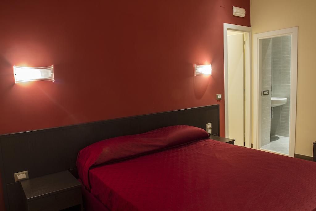 Duomo 89 Bed and Breakfast Νάπολη Δωμάτιο φωτογραφία