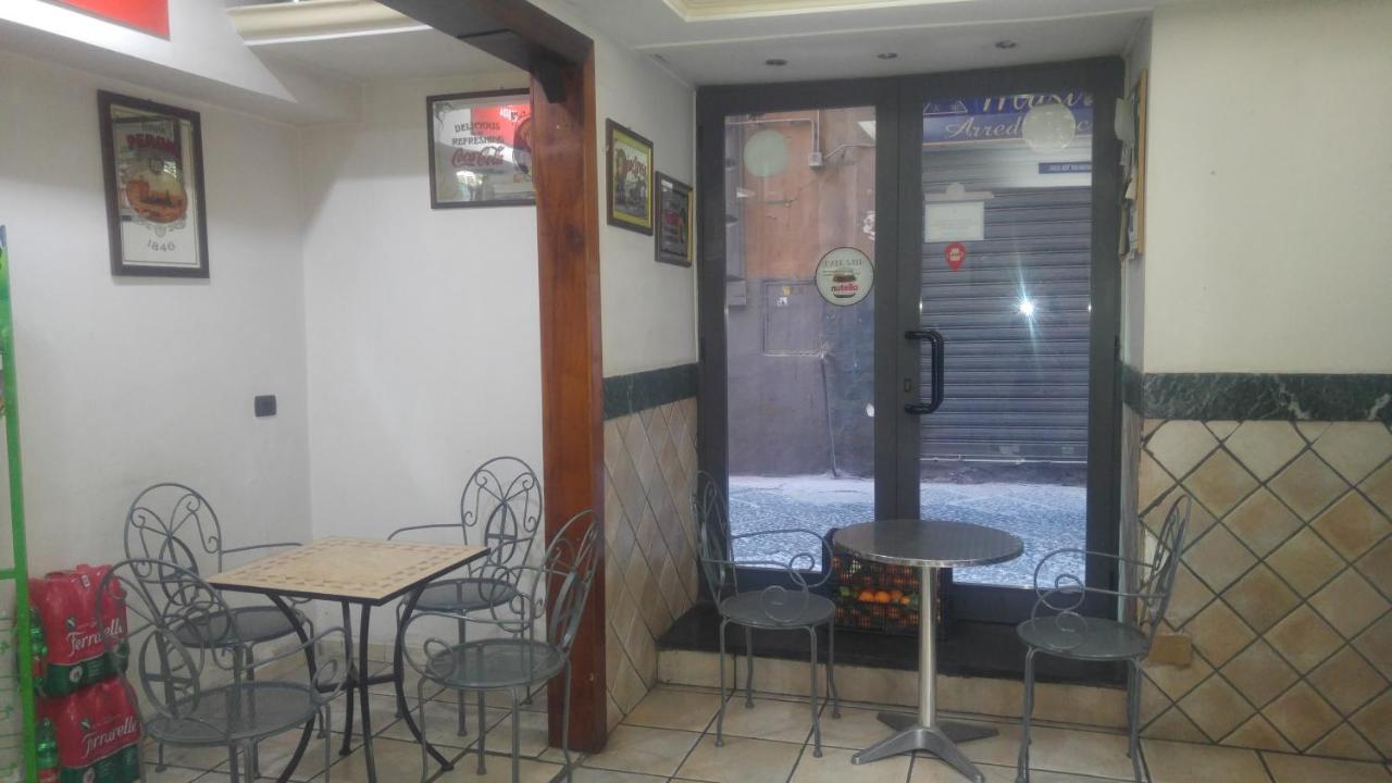 Duomo 89 Bed and Breakfast Νάπολη Εξωτερικό φωτογραφία